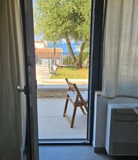 Pjescana Uvala Apartment | SOL - sea view apartment