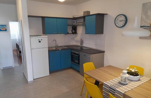 Barbat na Rabu Apartment | SOLEIL - Newly renovated apartment close to the sea