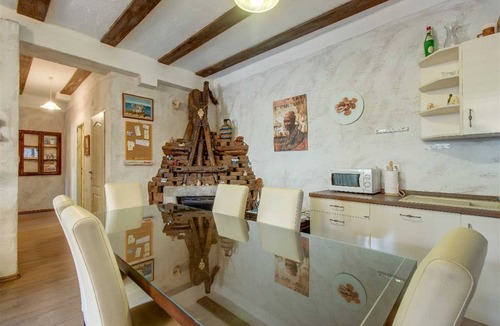 Cove Murtar Apartment | Spacious apartment Popi 2 with terrace, WIFI, barbecue....