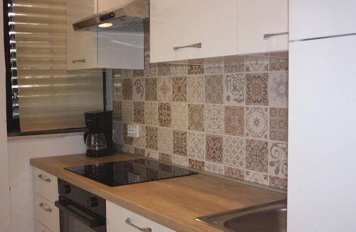 Pjescana Uvala House | Spacious charming apartment nearby the sea