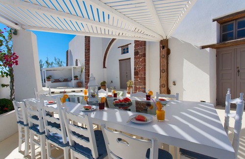 Megalochori Villa | Spacious Luxury Private Villa - Heated Pool - Ocean Views