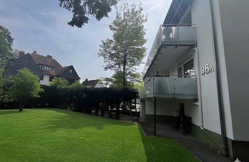 Koenigstein im Taunus Apartment | Spacious Studio for 4 – 2 Bathrooms, 3 Beds & Sofa Bed in Königstein im Taunus