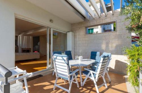 Tice Villa | Spacious Villa Radevenjić with Outdoor Pool
