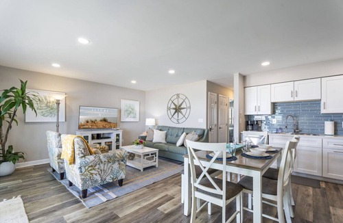 Carolina Beach Condo | Spectacular Oceanfront Condo - Once Upon A Tide