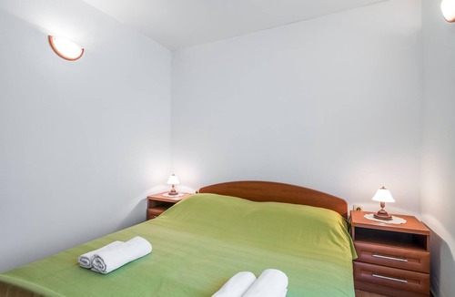 Risika Apartment | Spend your annual vacation in Risika, on the east coast of Krk, where this functionally furnished va
