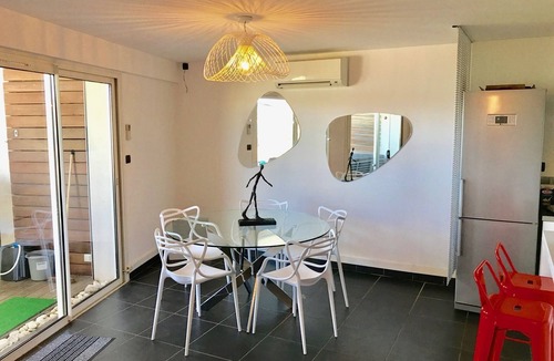 La Ciotat Apartment | Standing apartment for 6 people with sea view and direct sea access