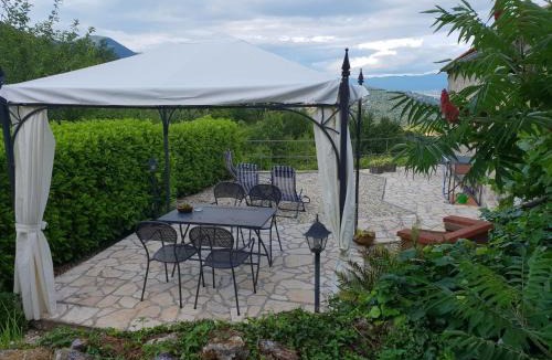 Opatija House | Stone House in Dobrec with Sea Views