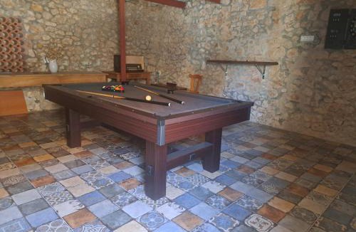 Cista Provo Villa | Stone House with Jacuzzi and Billiard Peaceful Nature Retreat near Makarska Riviera