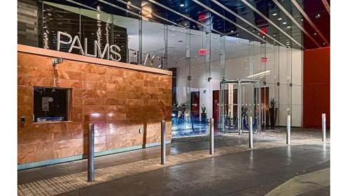 Las Vegas Hotel | StripSuite Palms Place BALCONY Hotel,Resort & Casino - NO RESORT FEE