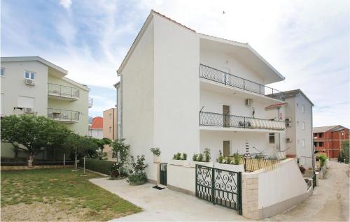 Tice Apartment | Studio Apartment In Omis