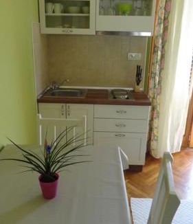 Palit Apartment | Studio Apartment in Palit with Balcony, Air Conditioning, Wi-Fi (4603-4)