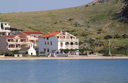 Metajna Apartment | Studio flat near beach Metajna, Pag (AS-6497-b)