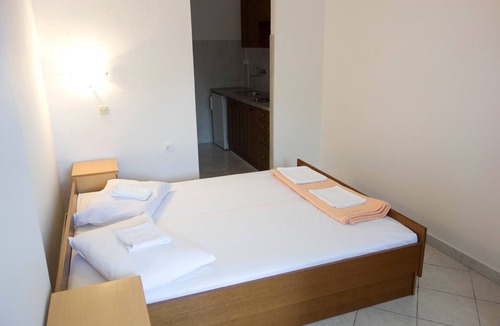 Lokva Rogoznica Apartment | Studio flat with air-conditioning Lokva Rogoznica, Omiš (AS-2973-d)