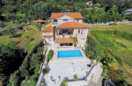 Lovran Apartment | Studio flat with a swimming pool Lovran, Opatija (AS-14178-a)