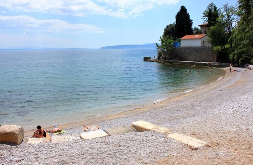 Lovran Apartment | Studio flat with a swimming pool Lovran, Opatija (AS-14178-a)