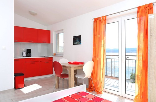Stanici Apartment | Studio flat with balcony and sea view Stanići, Omiš (AS-17894-c)