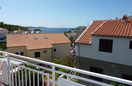 Krizna luka Apartment | Studio flat with balcony and sea view Hvar (AS-15378-a)