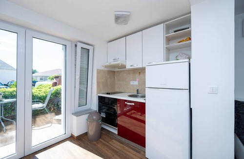 Novalja Apartment | Studio flat with terrace Novalja, Pag (AS-25685-a)