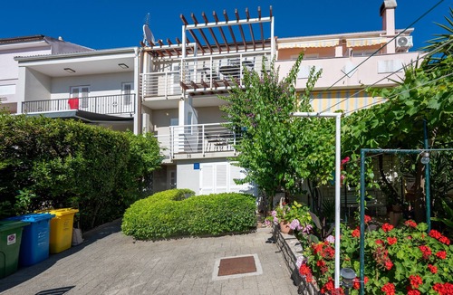 Novalja Apartment | Studio flat with terrace Novalja, Pag (AS-25685-a)