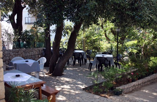Suha Punta Apartment | Studio flat with terrace and sea view Suha Punta, Rab (AS-5050-b)