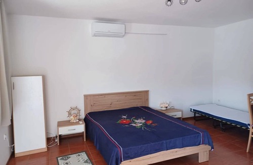 Bakarac Apartment | Studio flat with terrace Bakarac, Kraljevica (AS-21709-a)