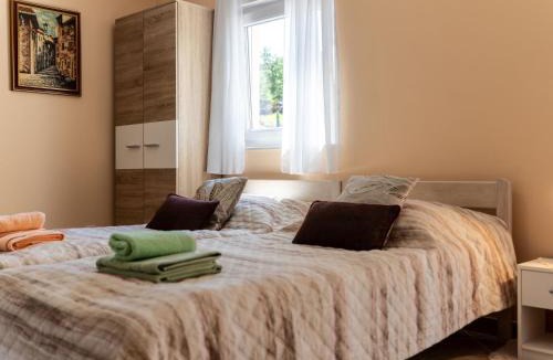 Sarsoni Apartment | Studio Romana by Interhome