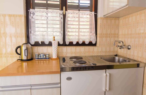 Artatore Apartment | Studio with air conditioning and Internet