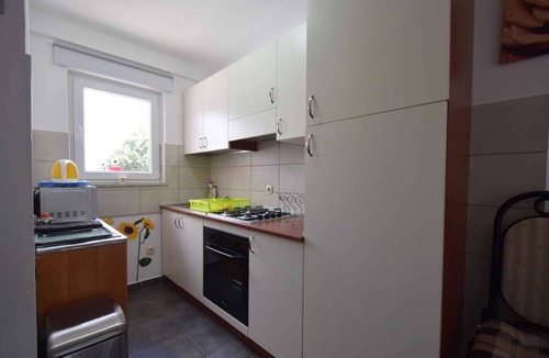 Rasopasno Apartment | Studio with air conditioning