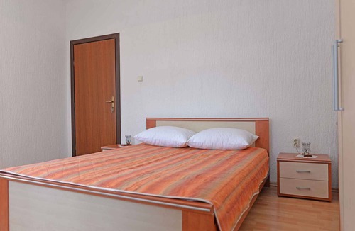 Veli Losinj Apartment | Studio with balcony and air conditioning