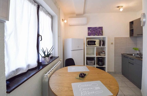 Pjescana Uvala Apartment | Studio with terrace for 2 people