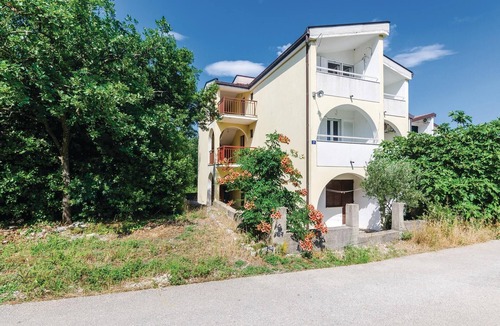 Hodilje Apartment | Stunning apartment in Hodilje with house sea view
