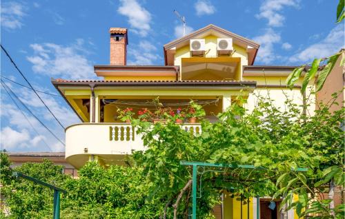 Ika Apartment | Stunning Apartment In Opatija With House Sea View