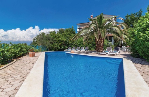 Pjescana Uvala Apartment | Stunning apartment in Pula with WiFi