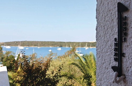 Banjole Apartment | Stunning apartment in Pula with house sea view
