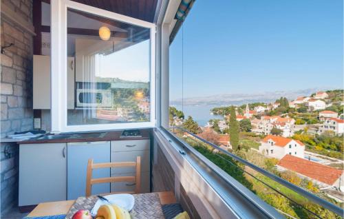 Splitska Apartment | Stunning Apartment In Splitska