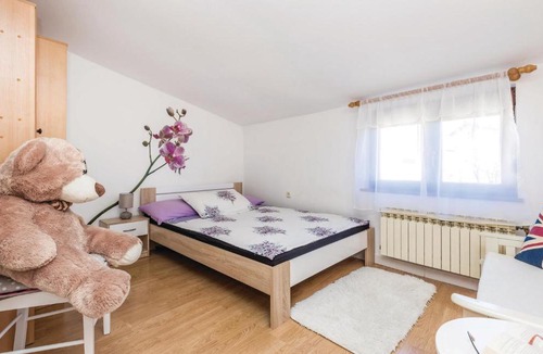 Viskovo Apartment | Stunning Apartment In Viskovo