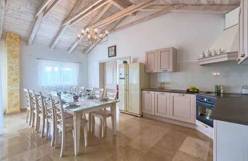 Buzet House | Stunning home in Buzet