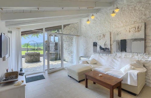 Buzet House | Stunning home in Buzet