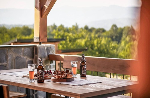 Zumberak House | Stunning home in Kostanjevac