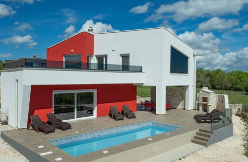 Krnica House | Stunning home in Krnica