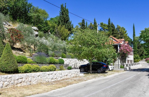 Kucice House | Stunning home in Kucice with WiFi