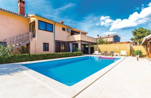 Marcana House | Stunning home in Marcana with 3 Bedrooms, WiFi and Outdoor swimming pool