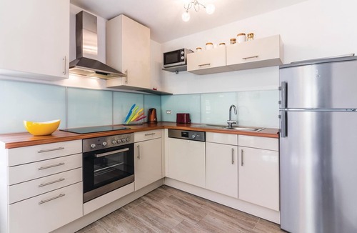 Pomer House | Stunning home in Pomer with WiFi