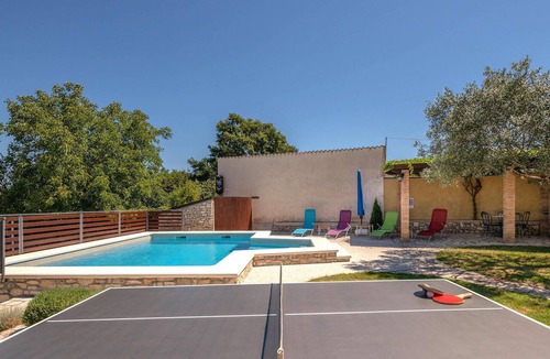 Sarici House | Stunning home in Sarici