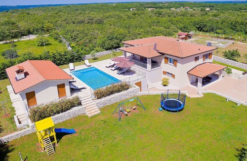 Salakovci Villa | Stunning private villa for 10 guests with private pool, A/C, WIFI, TV, terrace and pets allowed