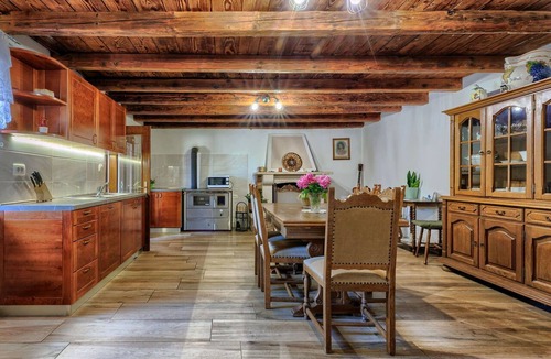 Nedescina House | Stunning private villa for 8 guests with private pool, WIFI, A/C, TV and terrace