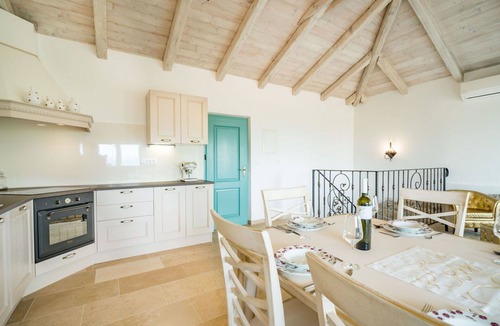 Buzet House | Stunning private villa for 14 guests with WIFI, private pool, A/C, TV and terrace