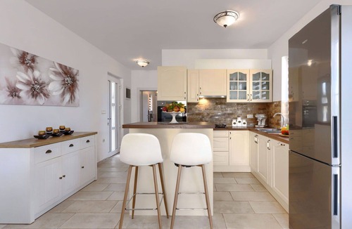 Krnica House | Stunning private villa for 5 guests with A/C, WIFI, private pool, TV and terrace