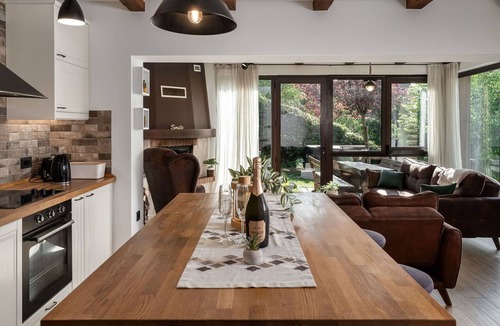 Fuzine Villa | Stunning private villa for 8 people with hot tub, WIFI, TV and patio
