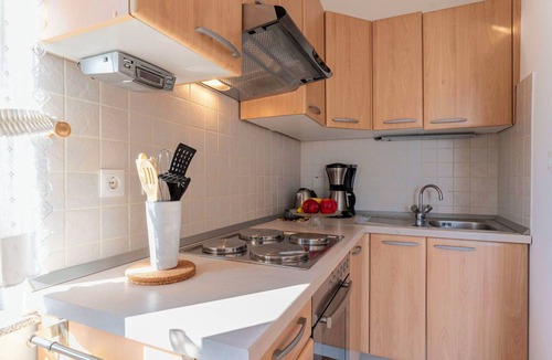 Opatija House | Stunning private villa for 6 people with A/C, WIFI, TV, terrace and pets allowed